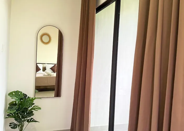 Mesari Living Bali ゲストハウス *